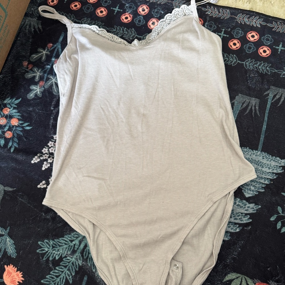 American Eagle Outfitters Light Gray Lace Bodysuit